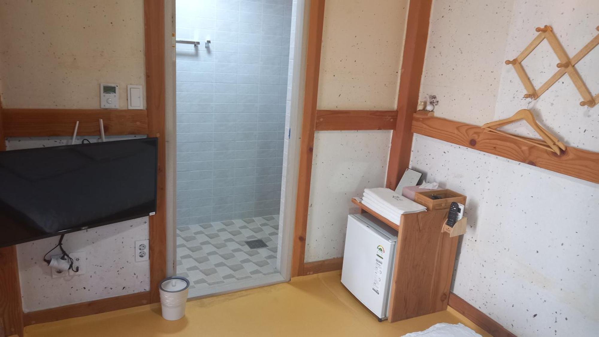 Adam Guesthouse Gyeongju Bagian luar foto